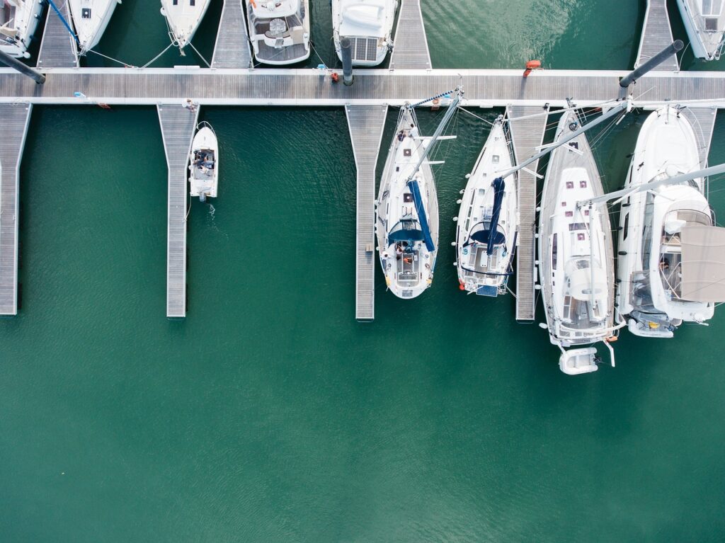 Cove Harbor Marina & Dry Stack